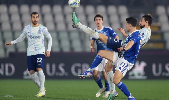 开云体育入口-意大利杯-瓦莱错失绝佳良机 国米首回合0-0战平科莫