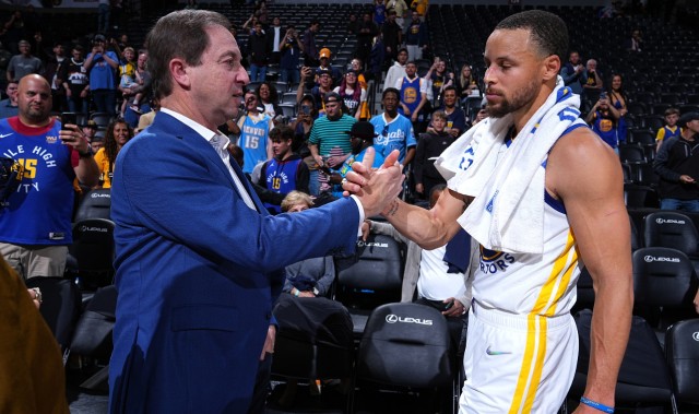 开云-NBA截止日两大输家，勇士一步错步步错，火箭拒绝送上门的后卫